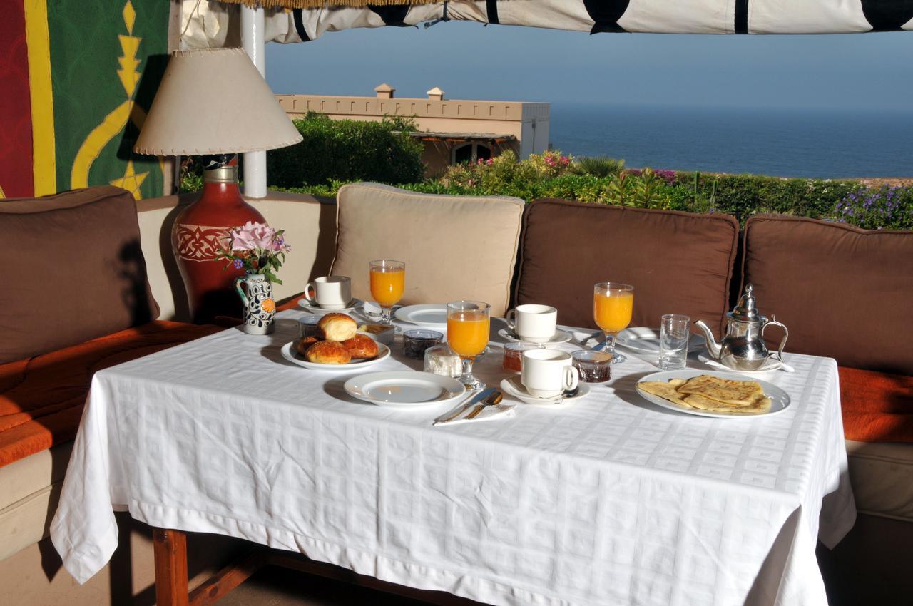 Aftas Trip Hotel Mirleft Bagian luar foto